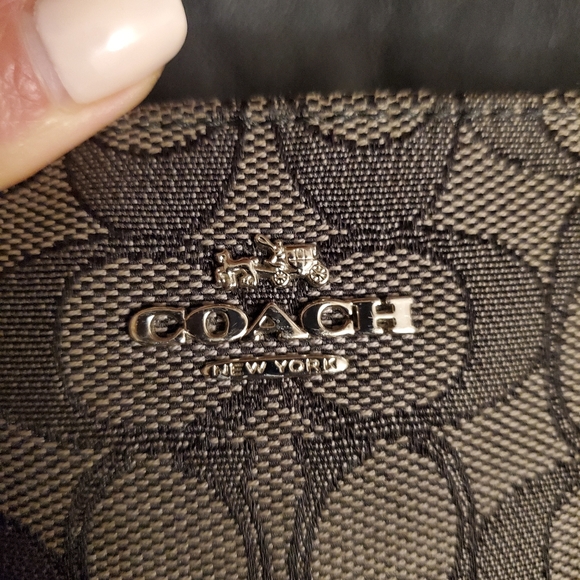 Coach Bag - Picture 10 of 10